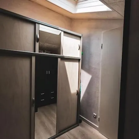 בית נופש Petite Maison, Toute Equipee A 600m De La Mer